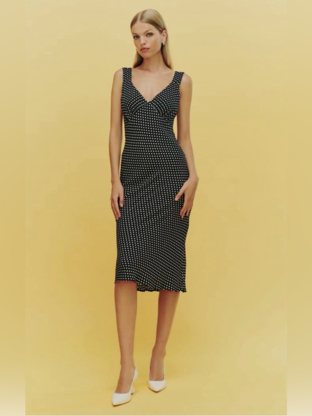 REFORMATION Beauden B&W Polka Dot Midi Dress - Picture 2 of 7